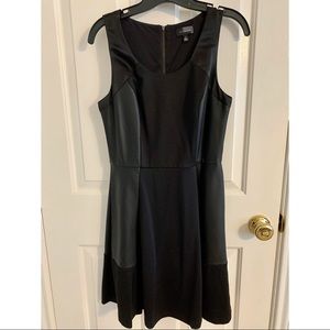 The Limited little black dress - Small